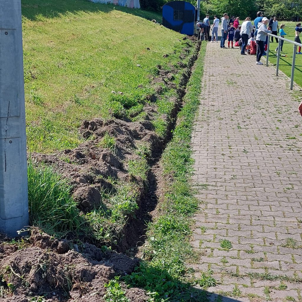 Nur noch die Leitungen zum Jugendcontainer fehlen…