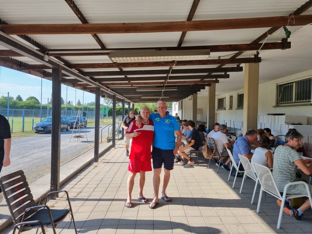 B_Jugend_Grillen_5_Trainerduo